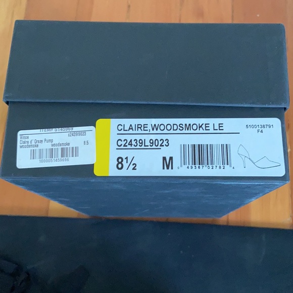 Vince Claire d’Orsay Pump - Picture 5 of 5